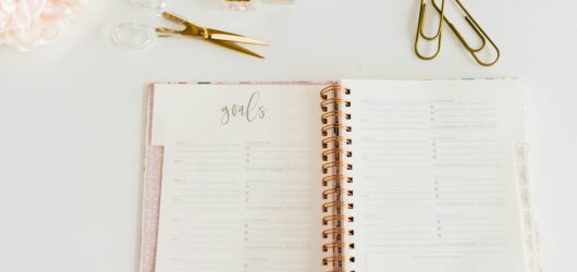 The Anatomy of a Serial Dreamer: Why We Stop Before We Start