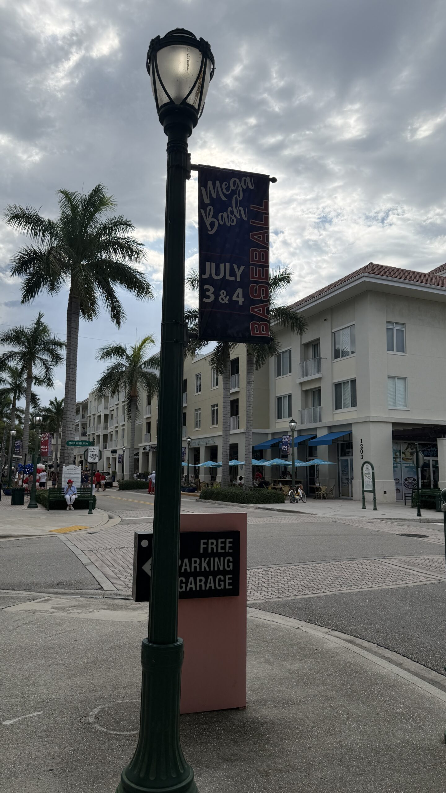 Walking down Downtown Abacoa, Jupiter, FL, on my way to Roger Dean Chevrolet Stadium